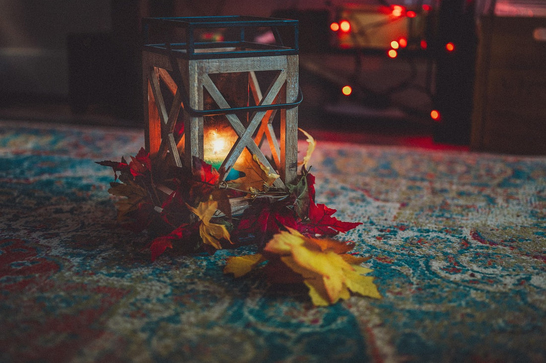 Salón con decoración cocooning de otoño