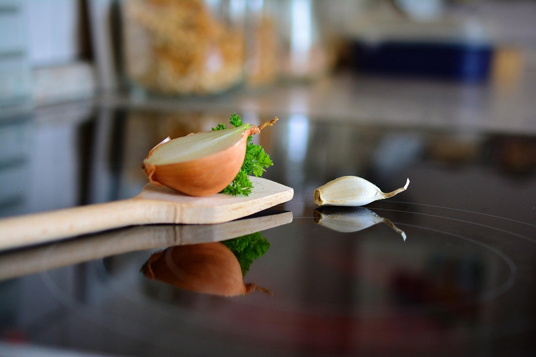 Cómo limpiar la vitrocerámica de la cocina hasta dejarla brillante